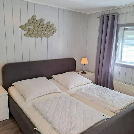 Nyaraló Karli By Interhome